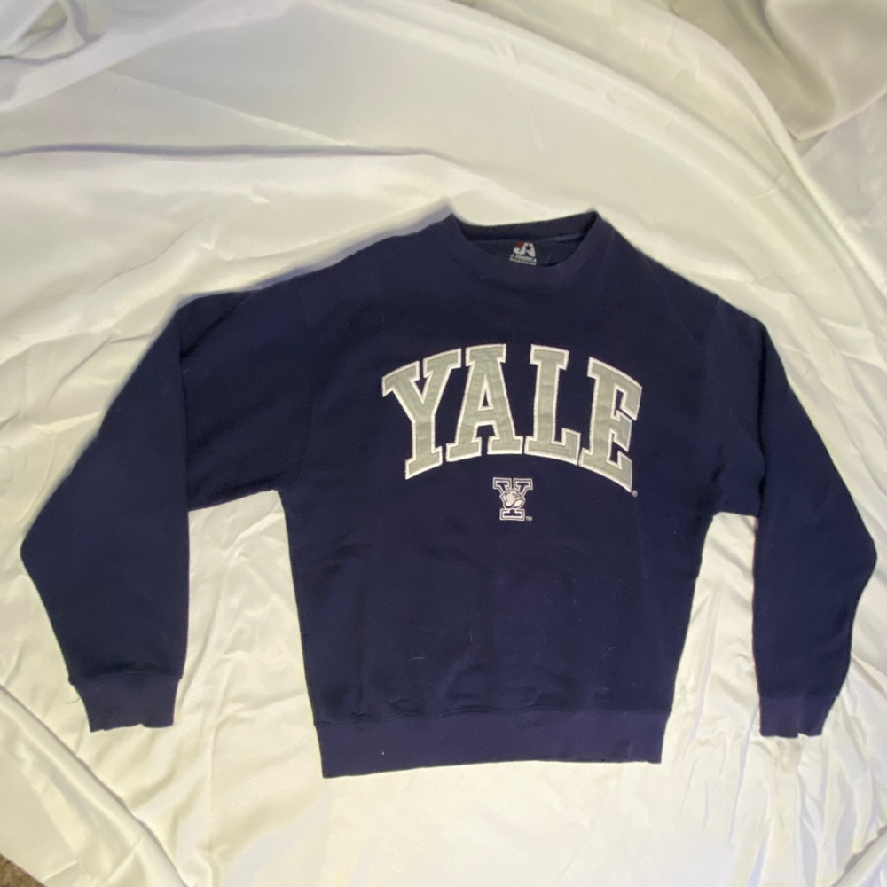 Yale crewneck
